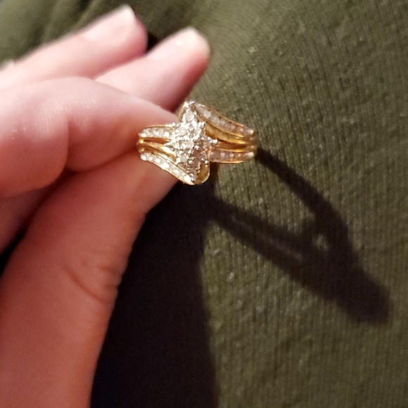 SOLD!! - Picture 2 of 5